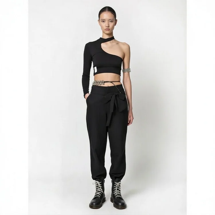 ZAYU One Sleeve Halter Neck Top - 4 Recycled Water Bottles - Black