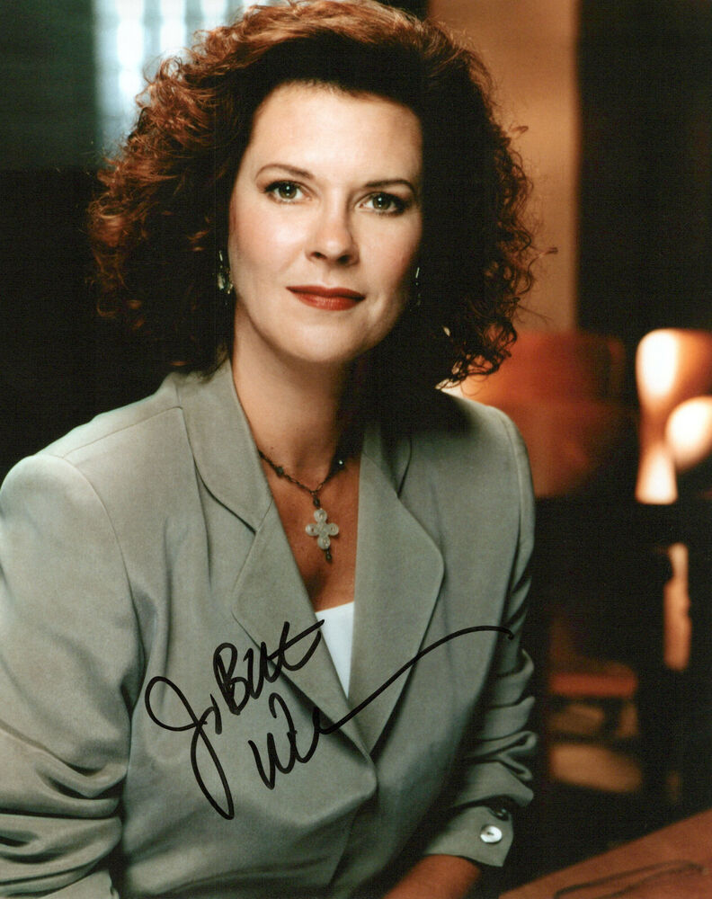 JoBeth Williams glamour shot autographed Photo Poster painting signed 8x10 #3