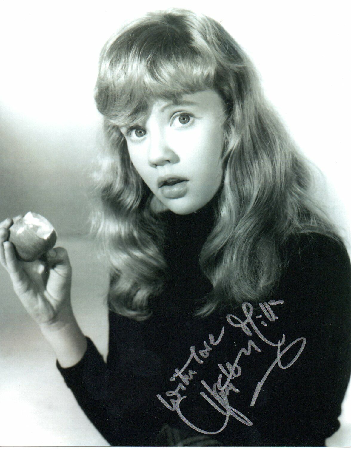 Hayley Mills Signed 10 by 8 inches Genuine Signature Photo Poster painting Autograph