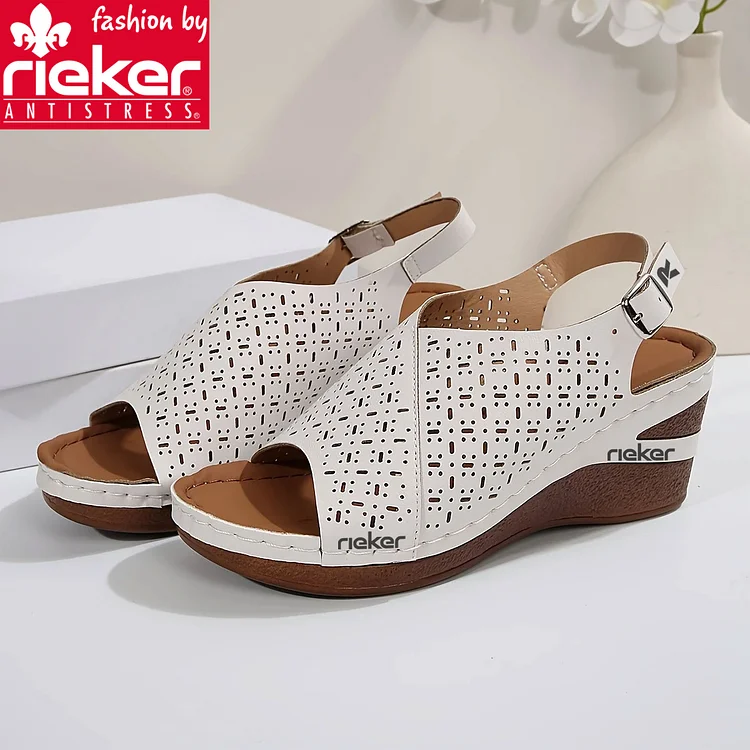 Nowe sandały Rieker z wzorem przypominającym pysk ryby od 2025 roku.