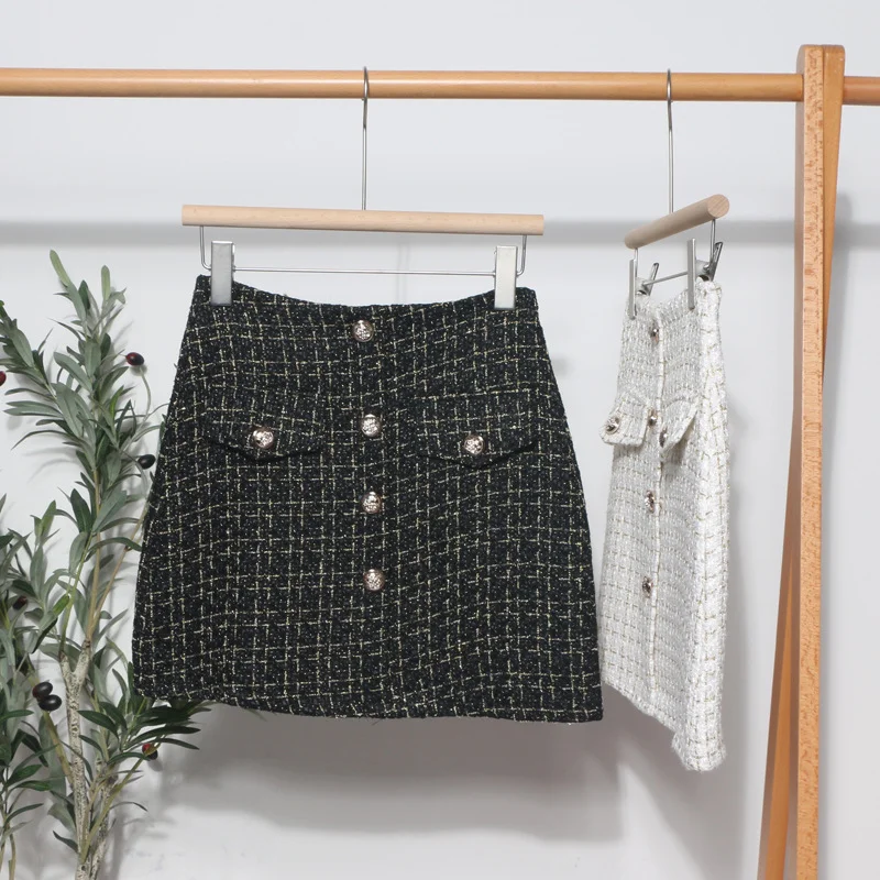 Uveng Small Scented Coarse Flowers, The Short Skirt 2022 Autumn And Winter Korean Version Of The Small Man A-Word Bag Hip Lattice Half-Dress 8891