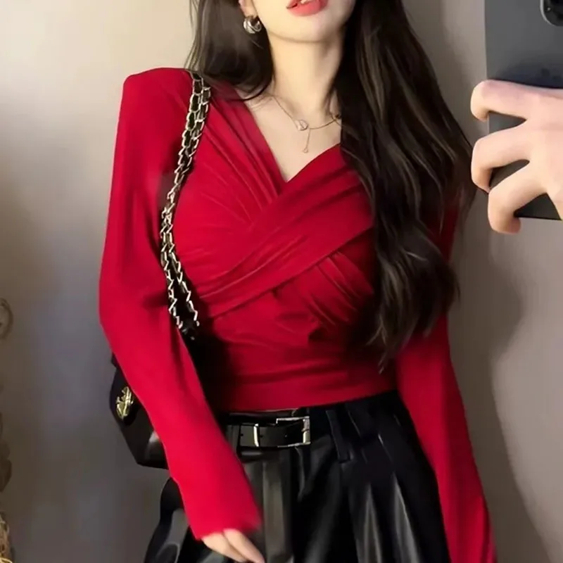 OLCooL Autumn Red Slim Long Sleeve T Shirt Women Fashion Pleated V Neck Bottoming Shirt Elegant Chic Female Crop Tees New olcool