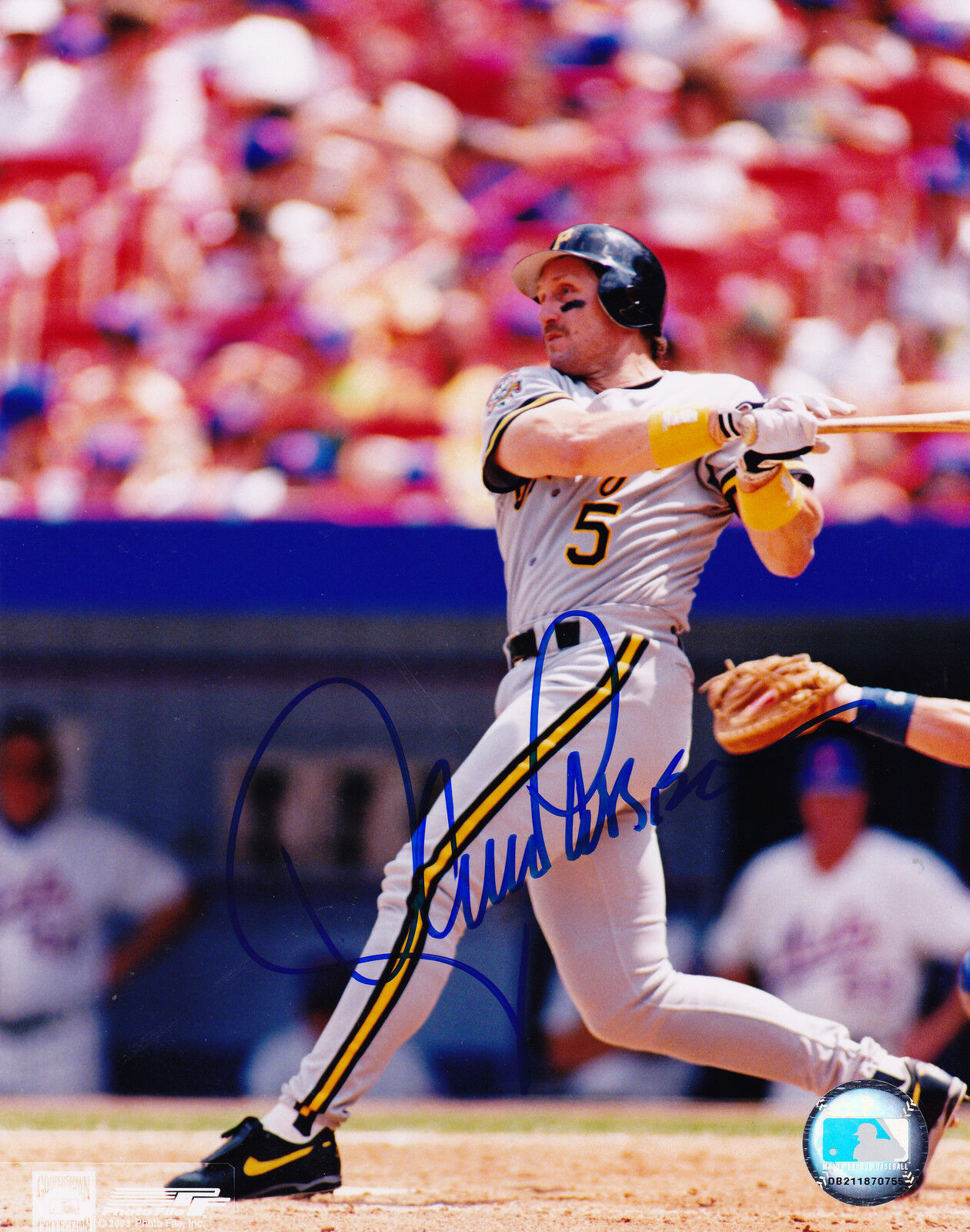 LANCE PARRISH PITTSBURGH PIRATES ACTION SIGNED 8x10