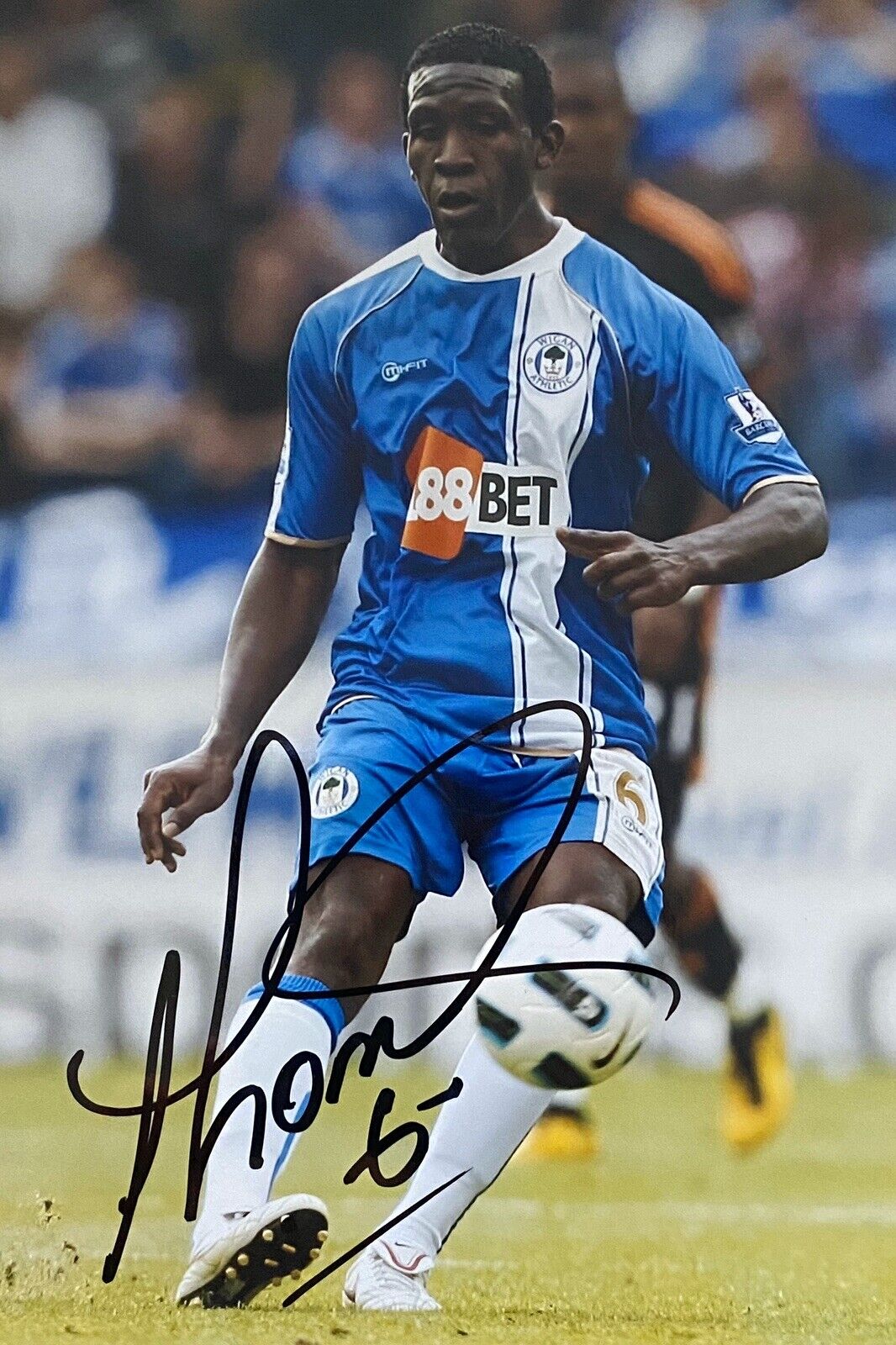 Hendry Thomas Genuine Hand Signed 6X4 Photo Poster painting - Wigan Athletic