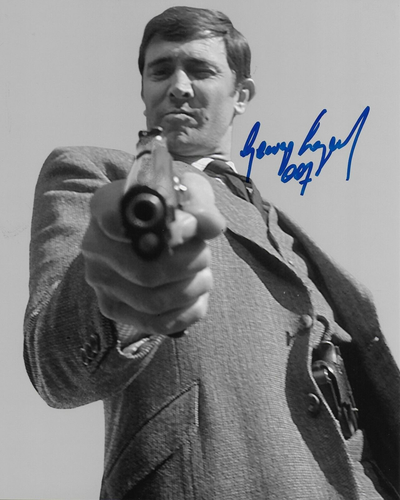 George Lazenby James Bond 007 Original Autographed 8X10 Photo Poster painting #25 signed @HShow