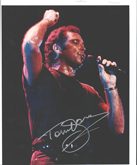 TOM JONES - Signed Photo Poster paintinggraph - Singer / Vocalist & TV Star - preprint