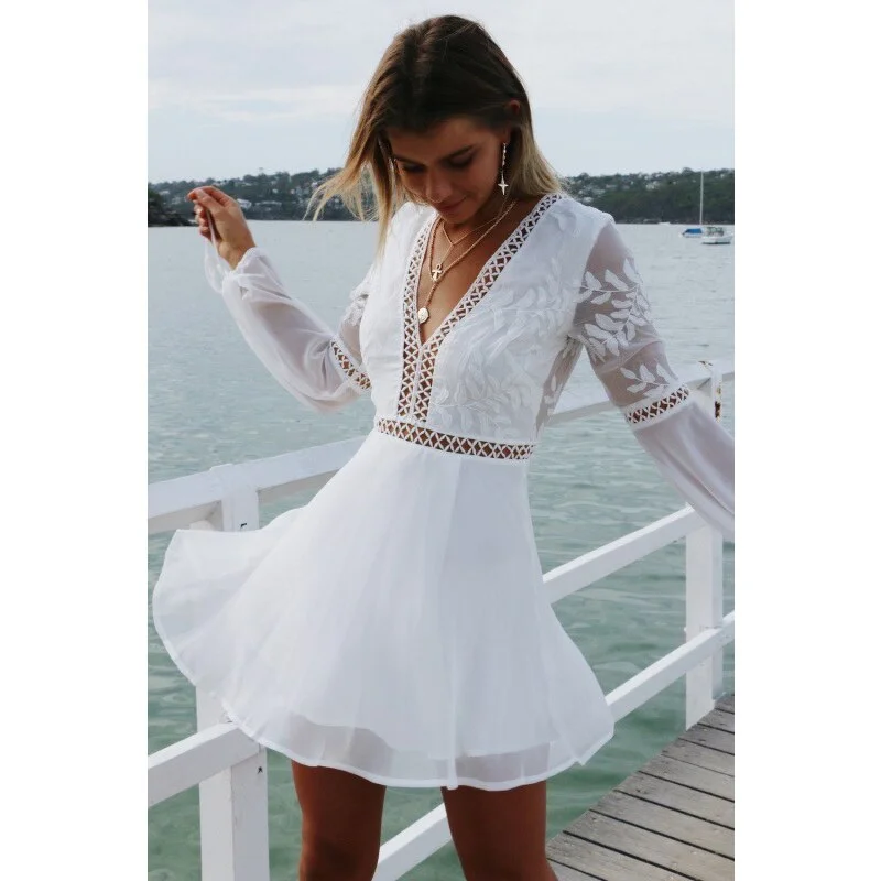 Bikini Cover Up Lace Hollow Crochet Swimsuit Beach Dress Women 2020 Summer Ladies Cover-Ups Bathing Suit Beach Wear Tunic