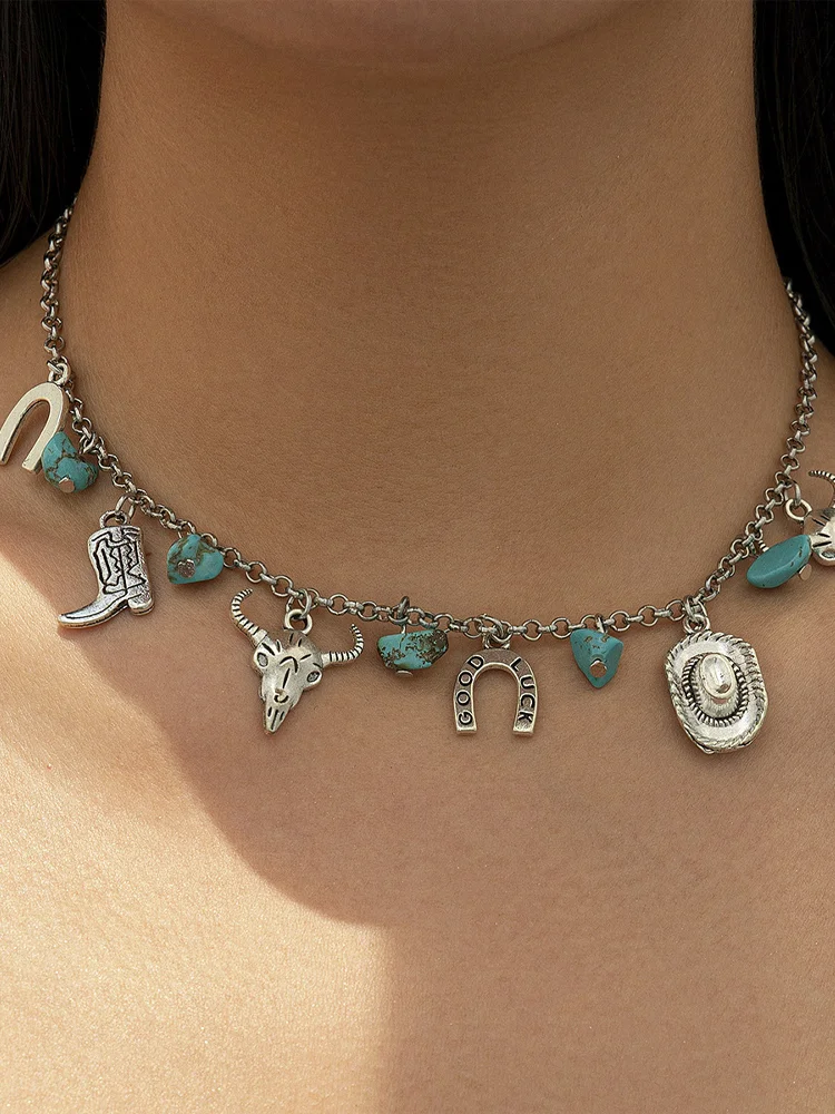 Retro Ethnic Style Turquoise Bull Head Clavicle Necklace
