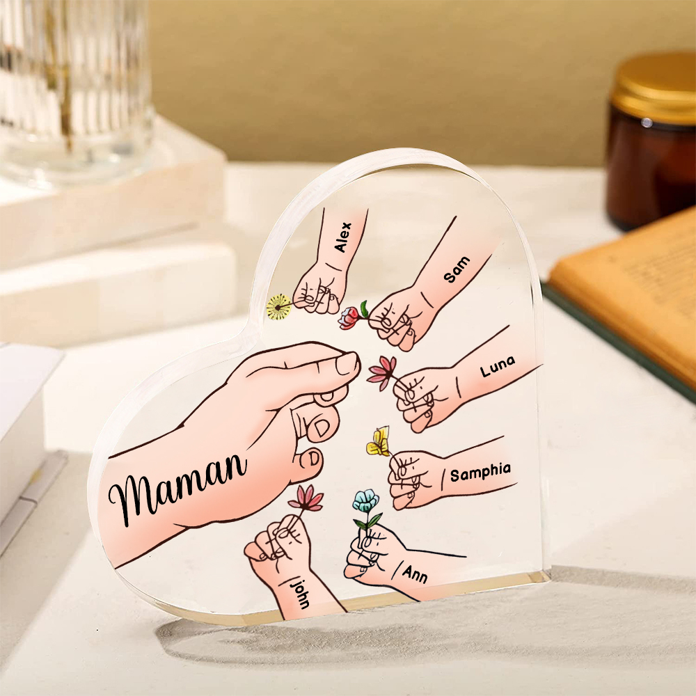 À ma Maman/Mamie - Plaque Acrylique Mains et Enfants en Forme de Cœur 7 Prénoms Personnalisés