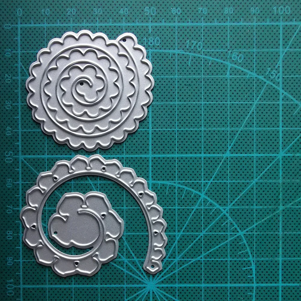 2Pcs Lace Edge Circle Frame Metal Cutting Die Stencils for DIY Scrapbooking Album Decorative Embossing Hand-on Paper Cards
