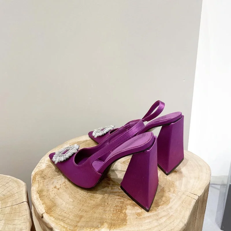 Shoes on High Heels Crystal Block Heel High Heel Sandals Heel Shoes Pointed Toe Rhinestone Triangle Heels Party Wedding Shoes