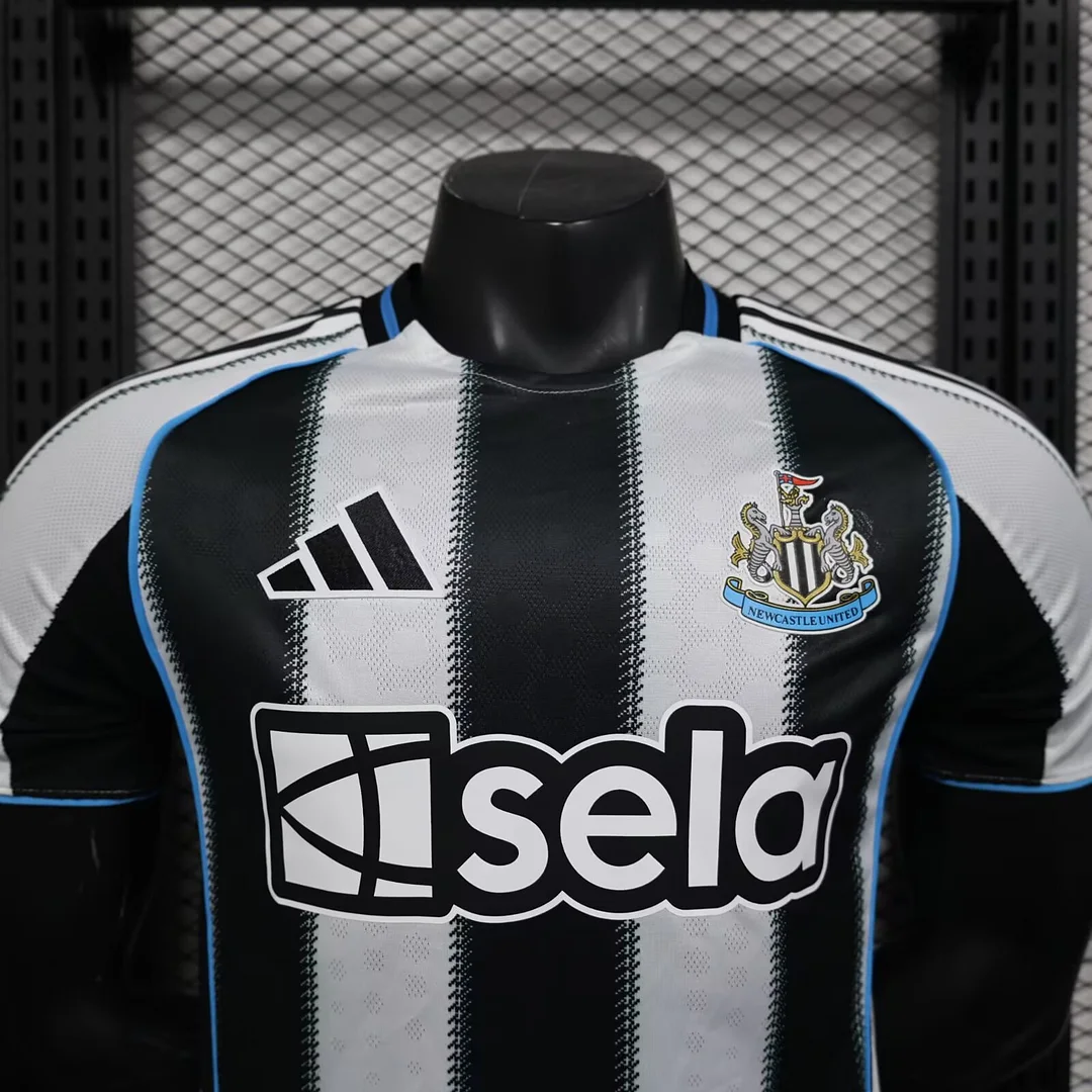 25/26 Newcastle Home Player Version Football Shirt 1:1 Thai Quality