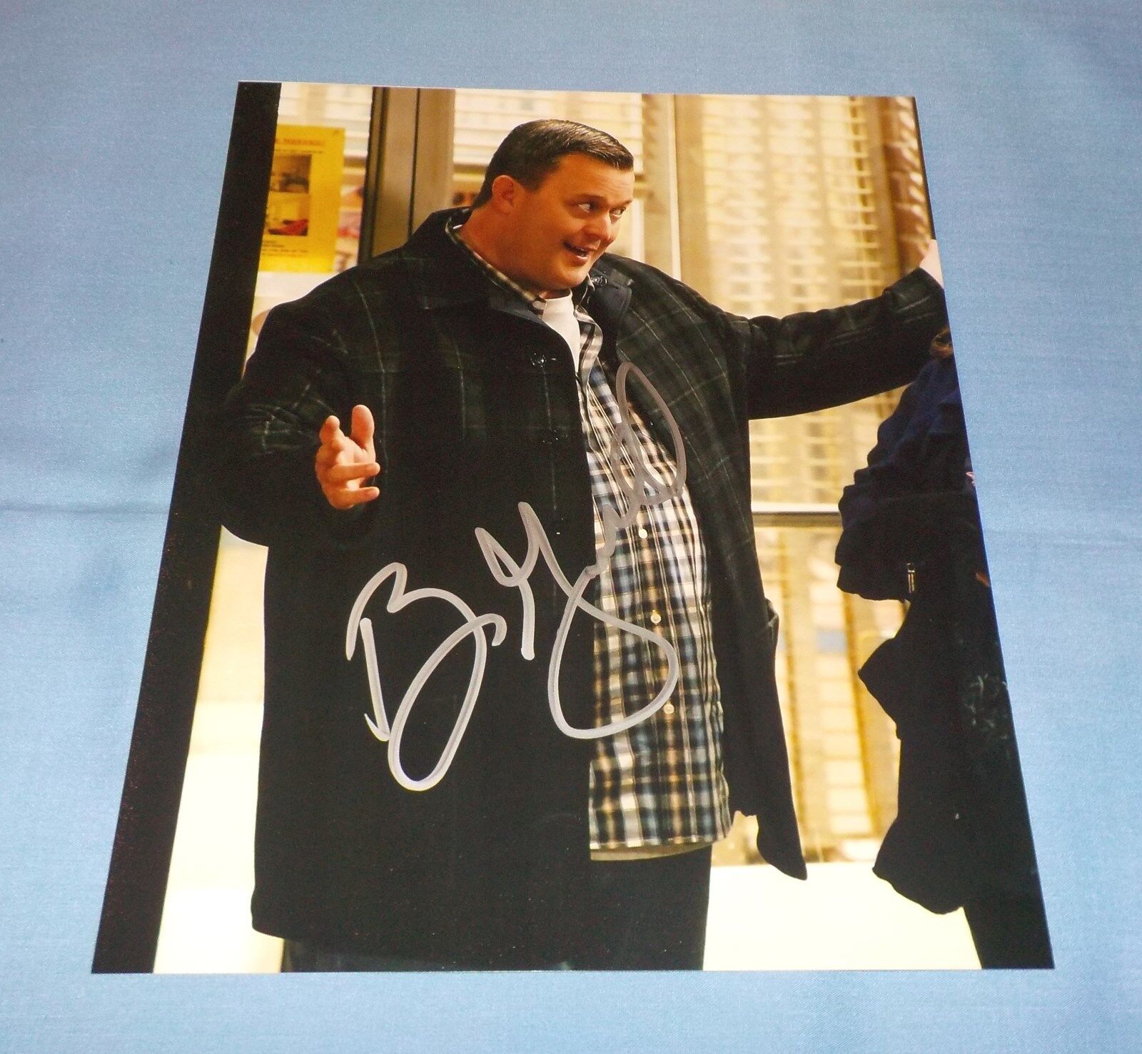 Billy Gardell Signed Autographed 8x10 Photo Poster painting Actor Comedian Mike and Molly C