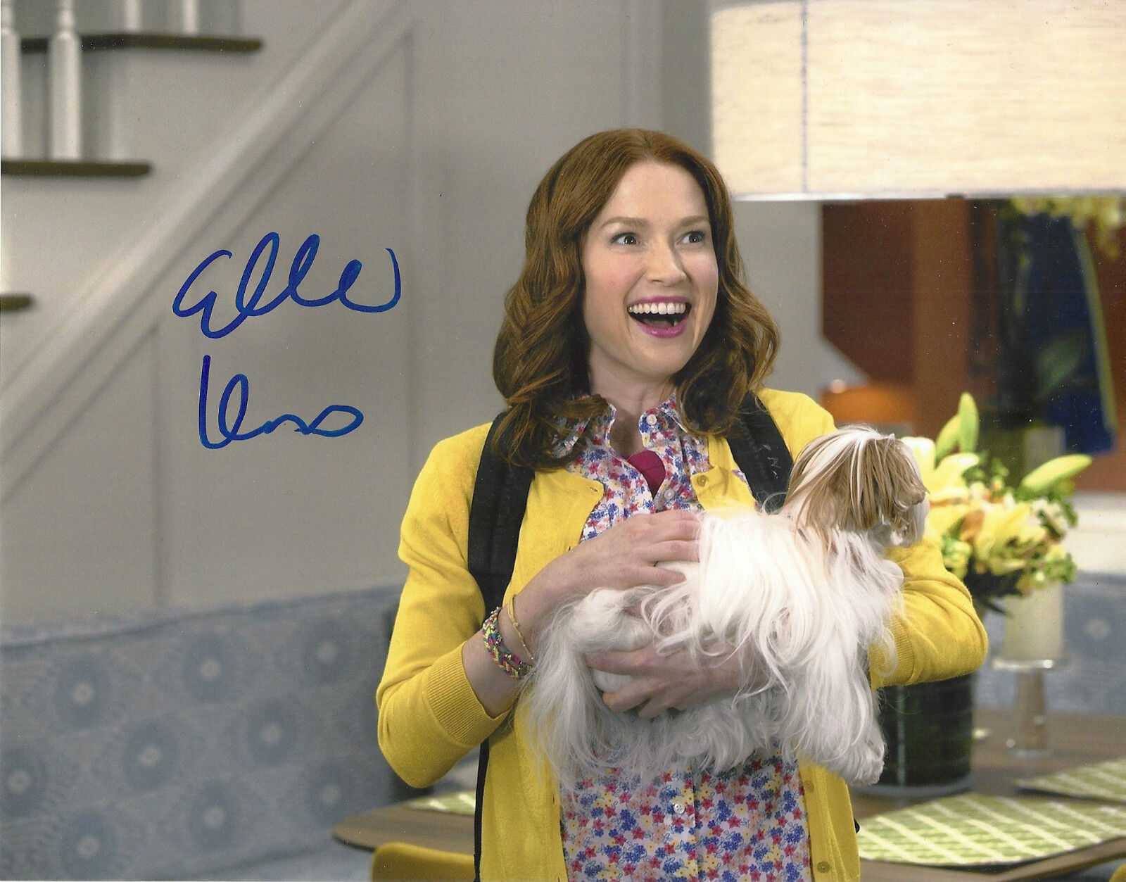 ELLIE KEMPER 'UNBREAKABLE KIMMY SCHMIDT' SIGNED 8X10 PICTURE *COA 1