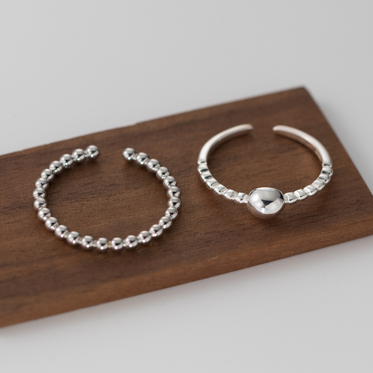 S925 Sterling Silver Niche Design Thin Band New Trendy Minimalist Round Bead Ring R02355