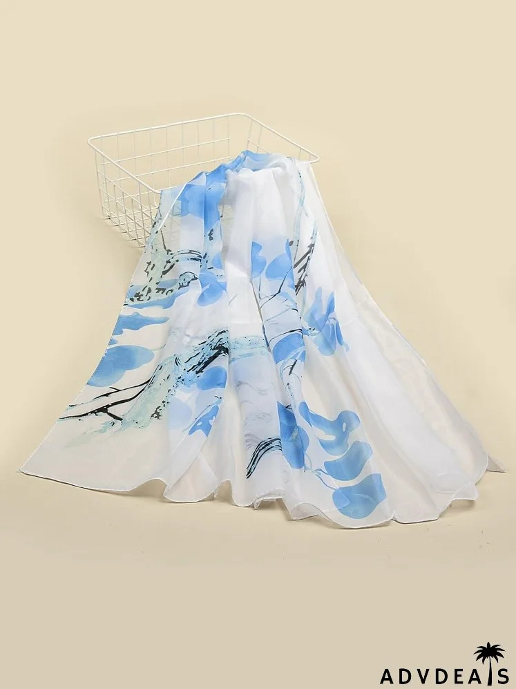Graphic Print Scarf