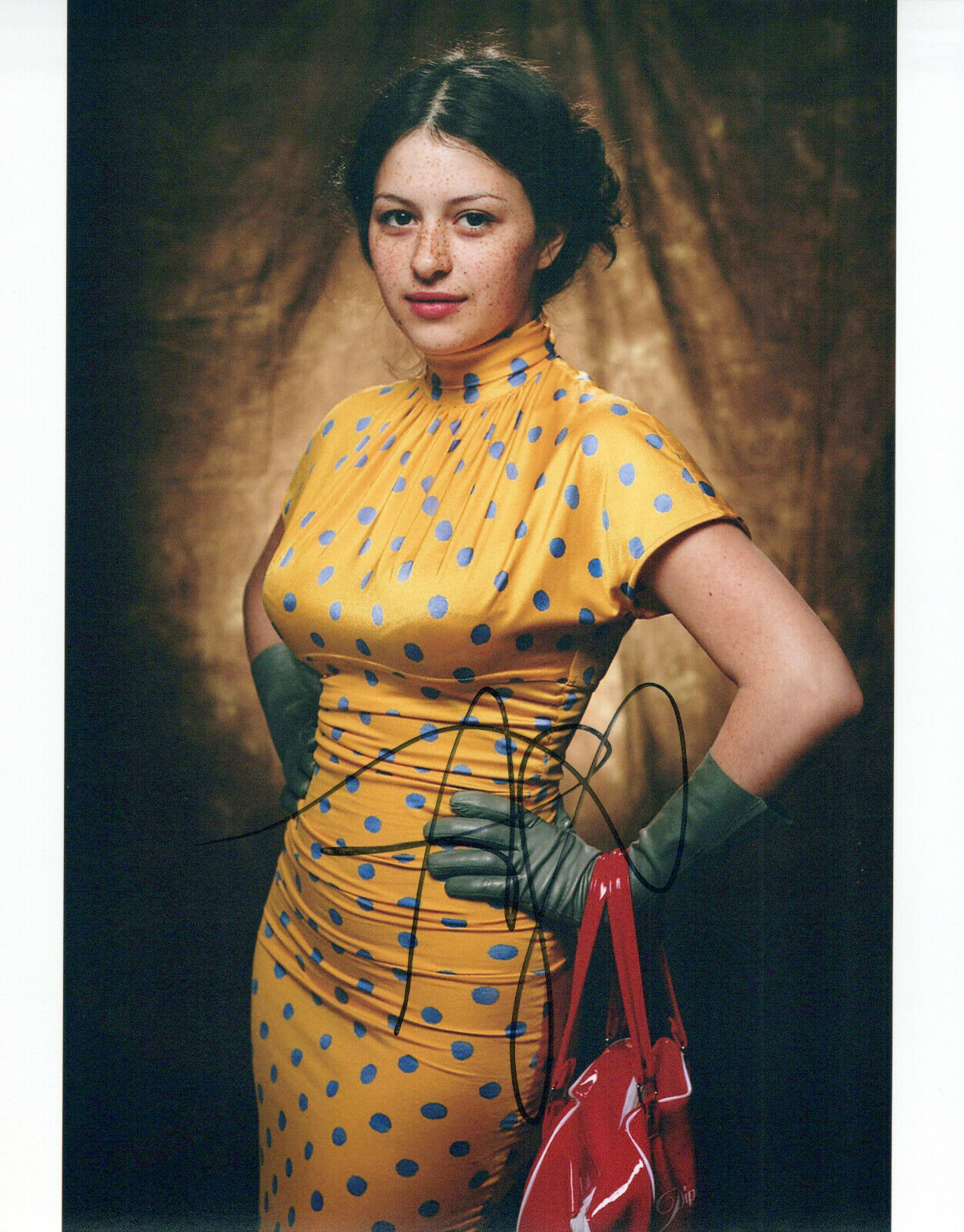 Alia Shawkat glamour shot autographed Photo Poster painting signed 8x10 #5