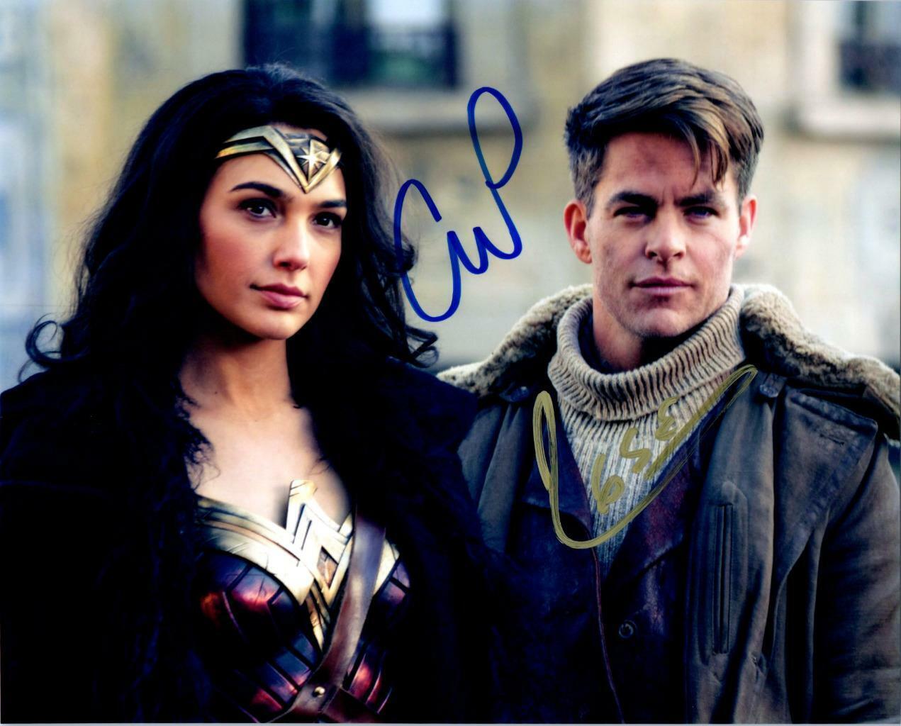 Gal Gadot Chris Pine signed 8x10 Photo Poster painting autograph Picture autographed and COA