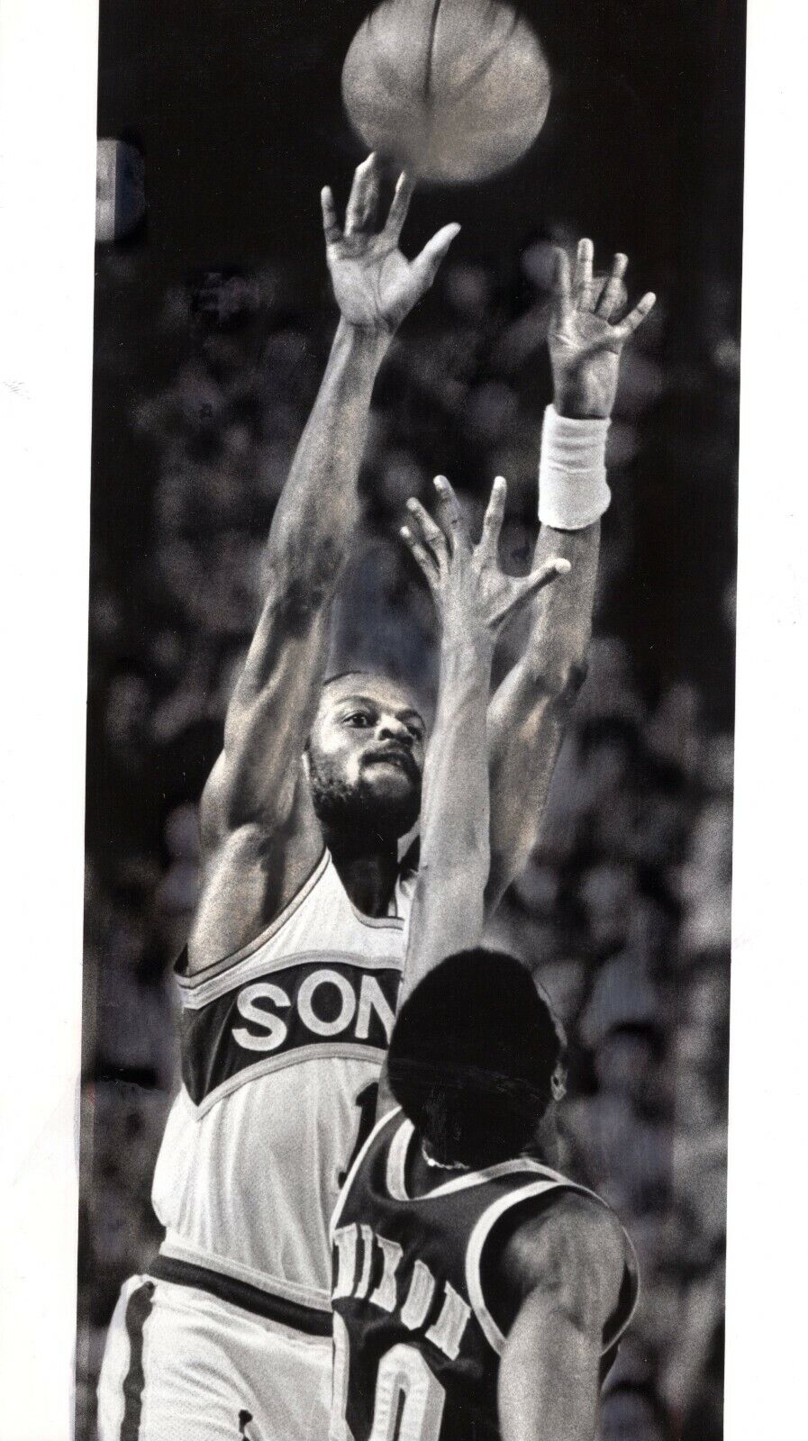 GUS WILLIAMS Seattle Super Sonics Basketball NBA 6x10 News Photo Poster painting 1979 Matt McVay