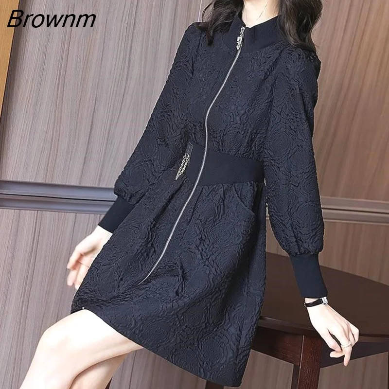 Brownm Women Dress Autumn And Winter 2023 New French Small Child Light Luxury Ladies Temperament Waist Slimming Salon Dress Female