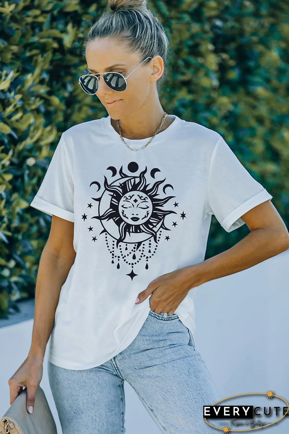 White Sun Moon Face Print Short Sleeve Graphic T-shirt