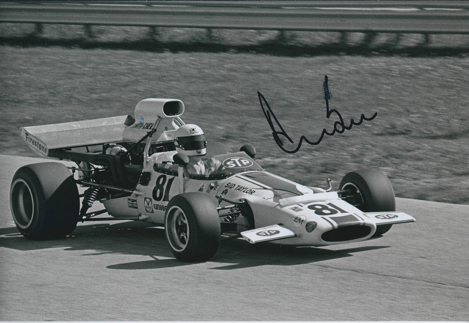 Derek BELL Signed 12x8 Photo Poster painting Autograph AFTAL COA McLaren America Grand Prix RARE