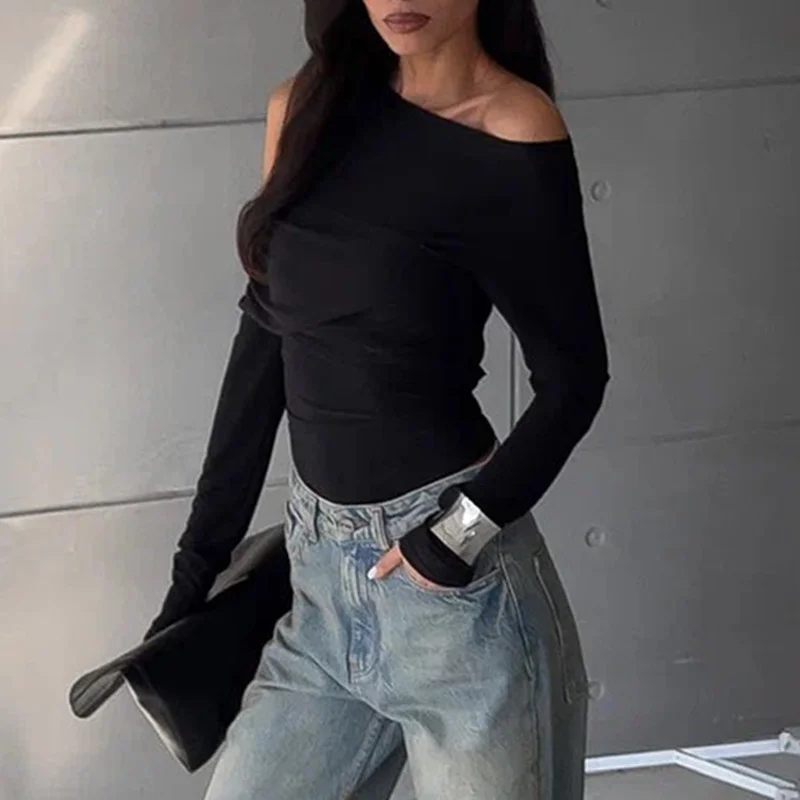 Uveng Uveng Women's Wear 2024 Autumn And Winter New Sexy Diagonal Collar Solid Color Slim And Versatile Knit Long Sleeve Bottom Top