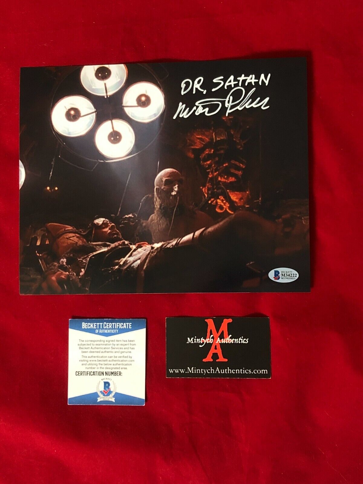 WALTER PHELAN SIGNED 8X10 Photo Poster painting! BECKETT COA! HORROR! THE DEVIL'S REJECTS!