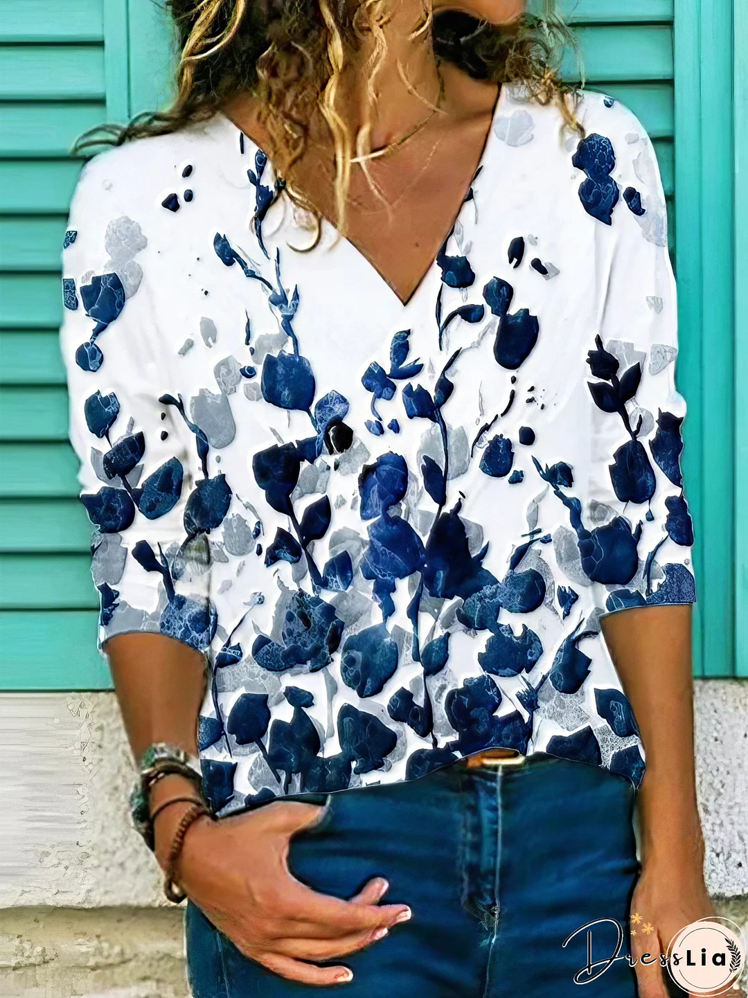 Floral Print 3/4 Sleeve V-neck Top