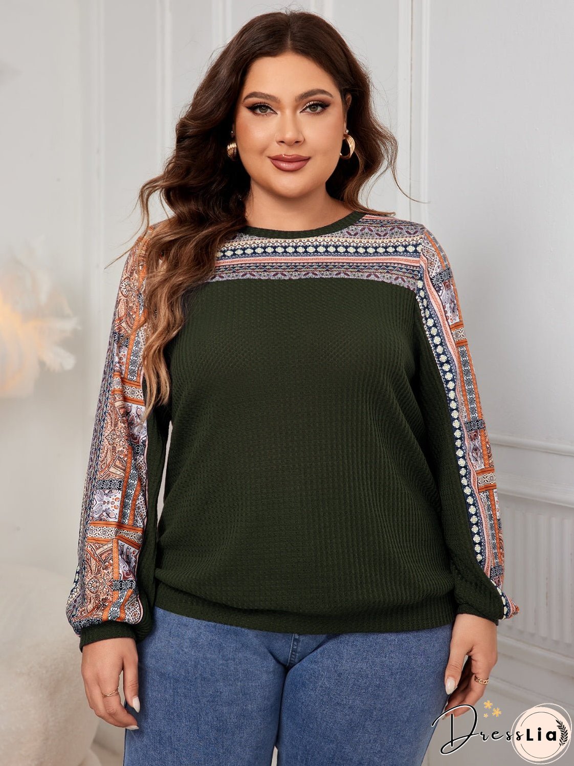 Plus Size Printed Long Sleeve Sweatshirt