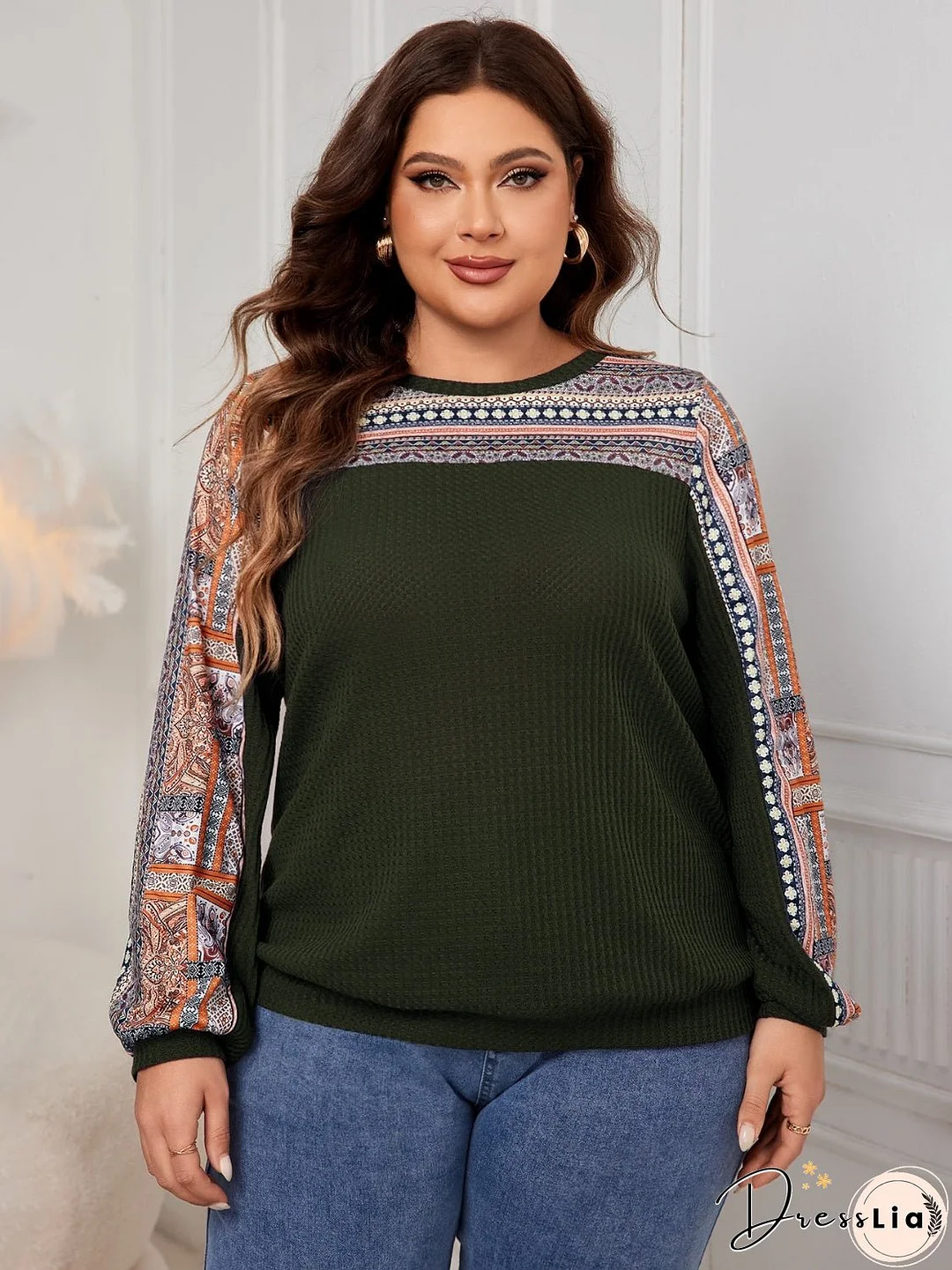 Plus Size Printed Long Sleeve Sweatshirt