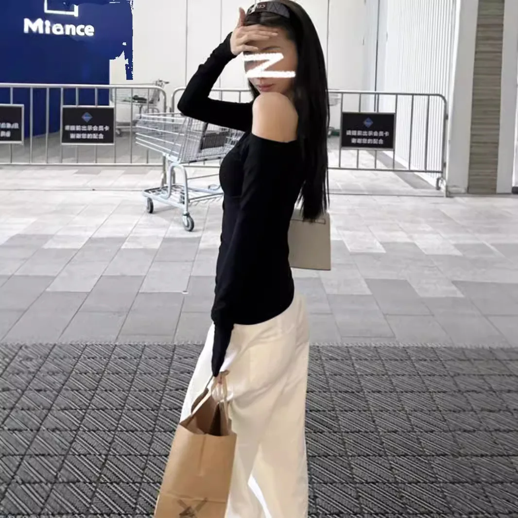 Uveng Uveng Desire Hot Girl Slim Slim Show Thin Off-Shoulder Long Sleeve T-Shirt Women's Early Autumn Design Sense Versatile Bottom Shirt Student Top