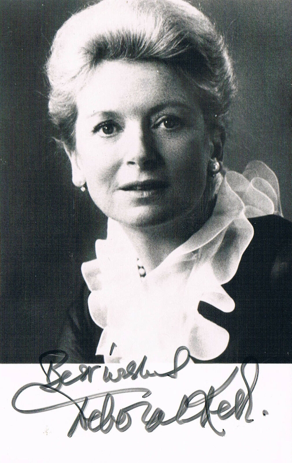 Deborah Kerr 1921-2007 genuine autograph signed 3.5x5.5