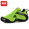 Novas botas de trabalho Helly Hansen e adidas para homem com biqueira de a&ccedil;o, resistentes a quebras e perfura&ccedil;&otilde;es