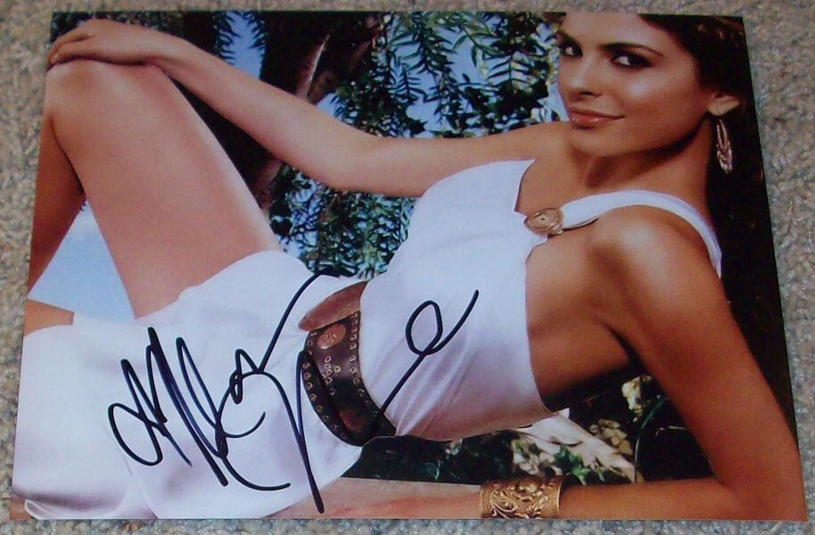 MARIA MENOUNOS SIGNED AUTOGRAPH 8x10 Photo Poster painting w/PROOF DANCING WITH THE STARS