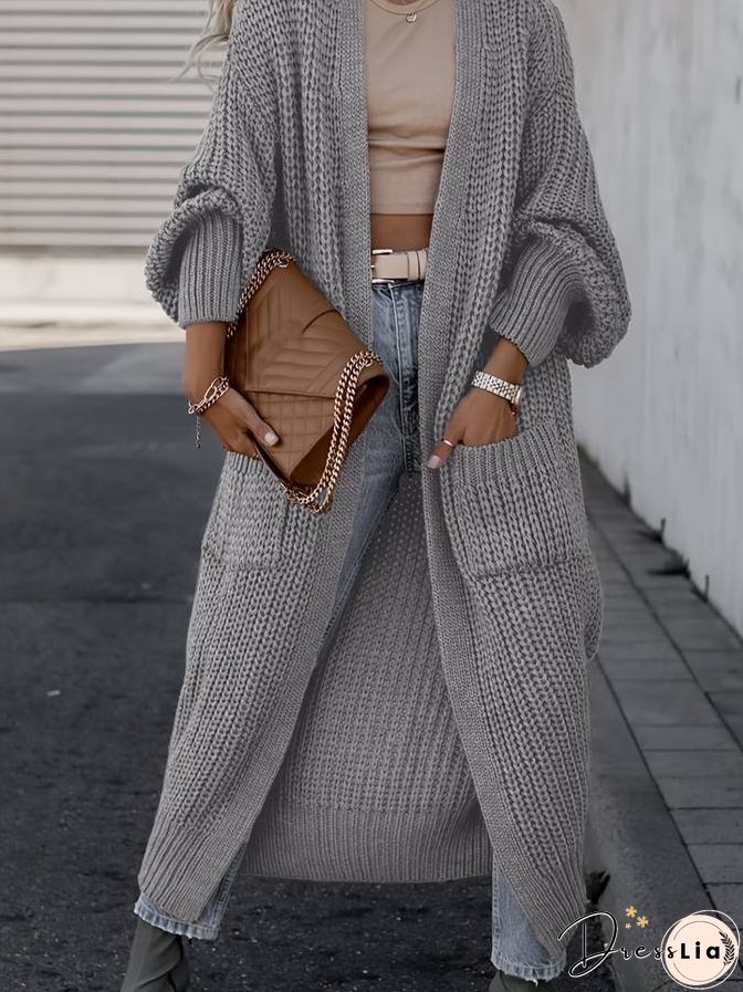 Fashionable and Minimalist winter Cardigan