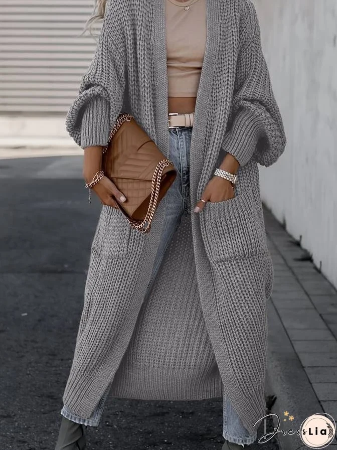 Fashionable and Minimalist winter Cardigan
