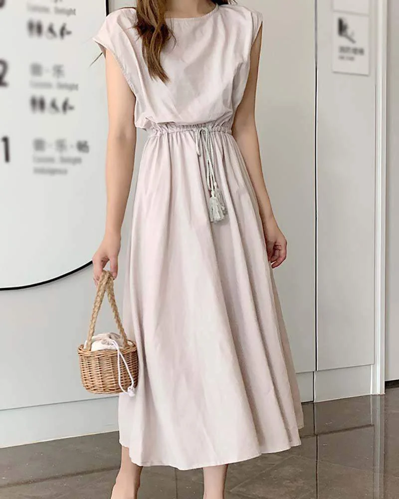 Solid color sleeveless casual dress
