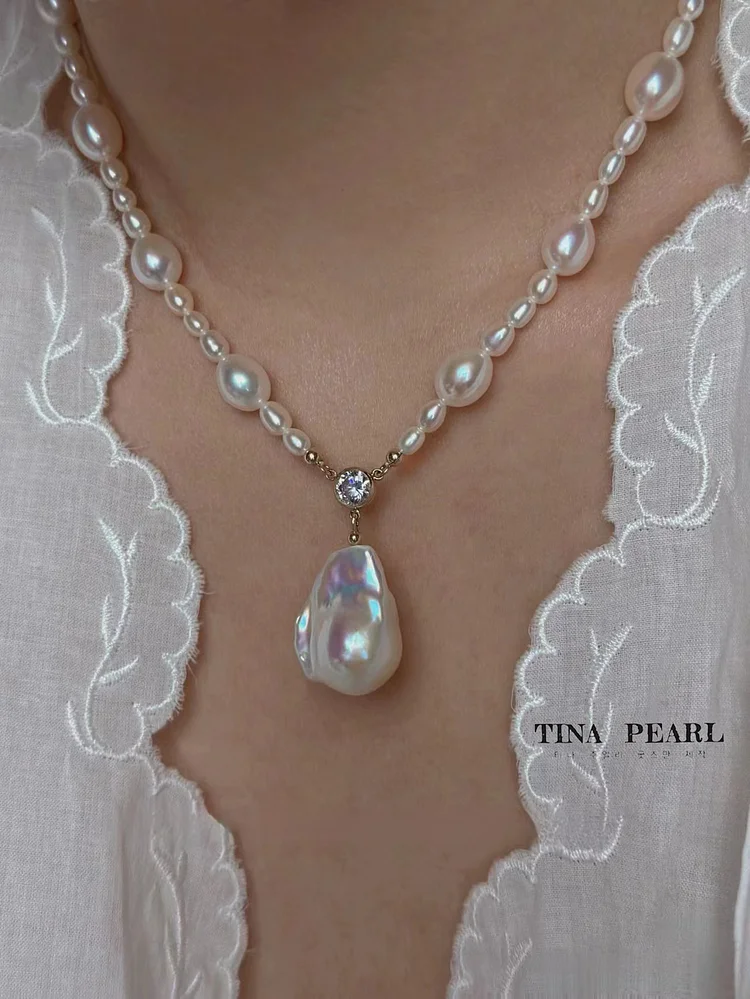 TINA Jewelry Natural freshwater Baroque pearl necklace