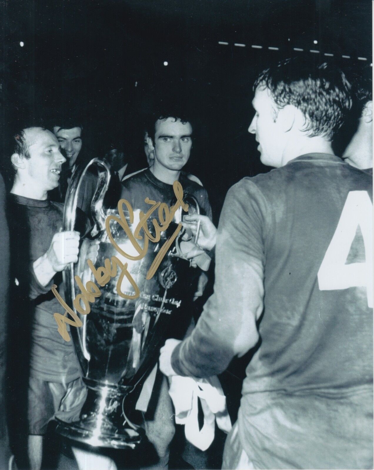 Nobby Stiles Hand Signed Manchester United 10x8 Photo Poster painting .