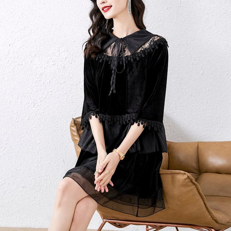 Black Paneled Shift Half Sleeve Dresses