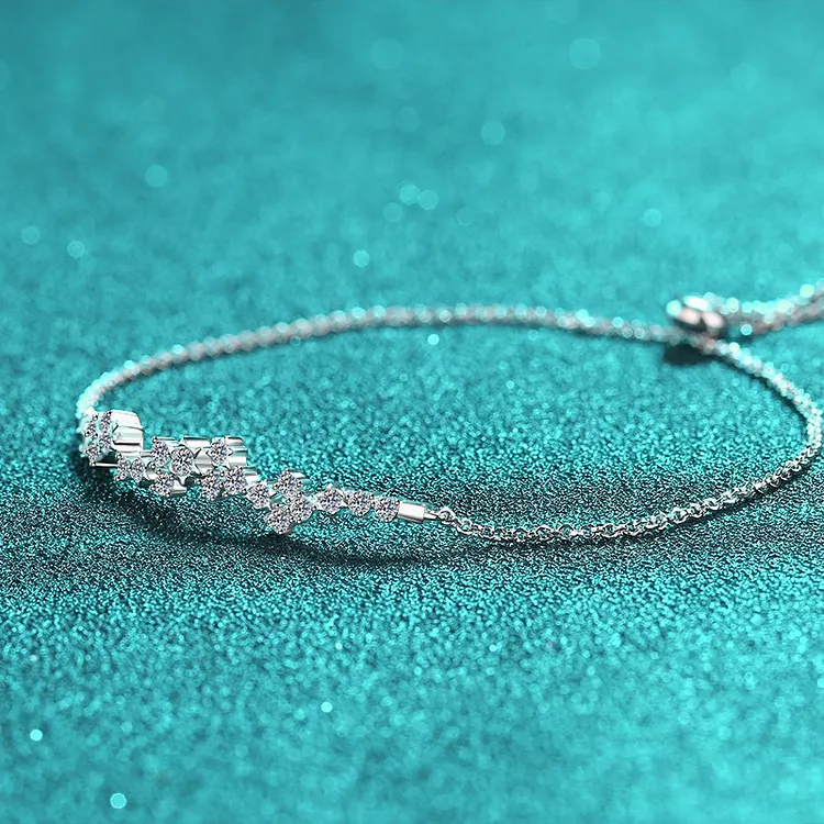 Moissanite】GRA品質保証書付き プレミアム ダイモンドなみ輝き 厳選 