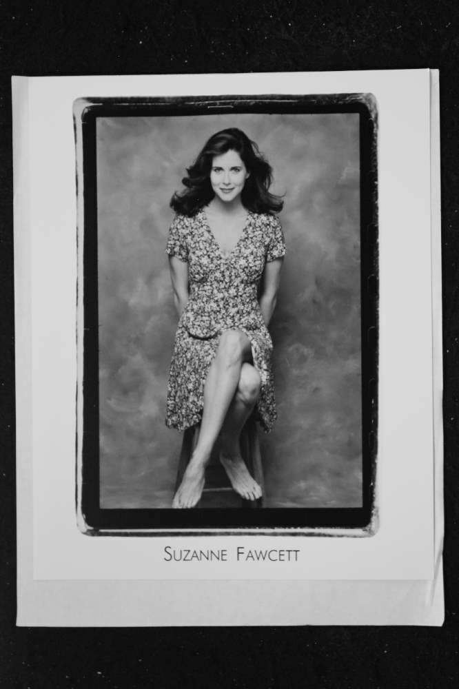 Suzanne Fawcett - 8x10 Headshot Photo Poster painting w/ Resume