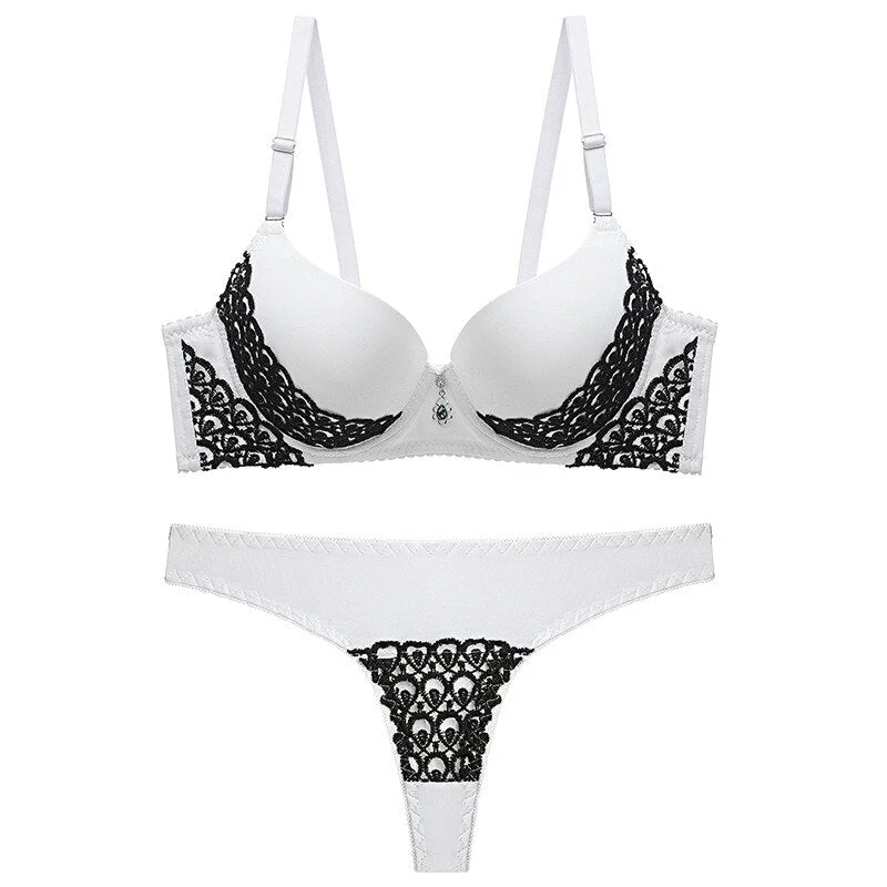Underwires Lace Bra and Thong Set Underwear Women Set Push Up Bra Plus Size Sexy Intimates Lingerie Femme Underwear & Sleepwears