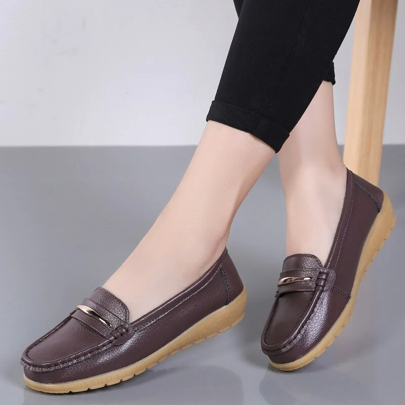 2021 New Genuine Leather Shoes Woman Slip On Women Flats Moccasins Women's Loafers Spring Autumn Mother Shoe Big Size 35-44
