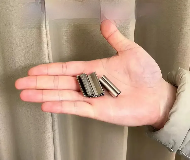 Magnetic Curtain Buckle