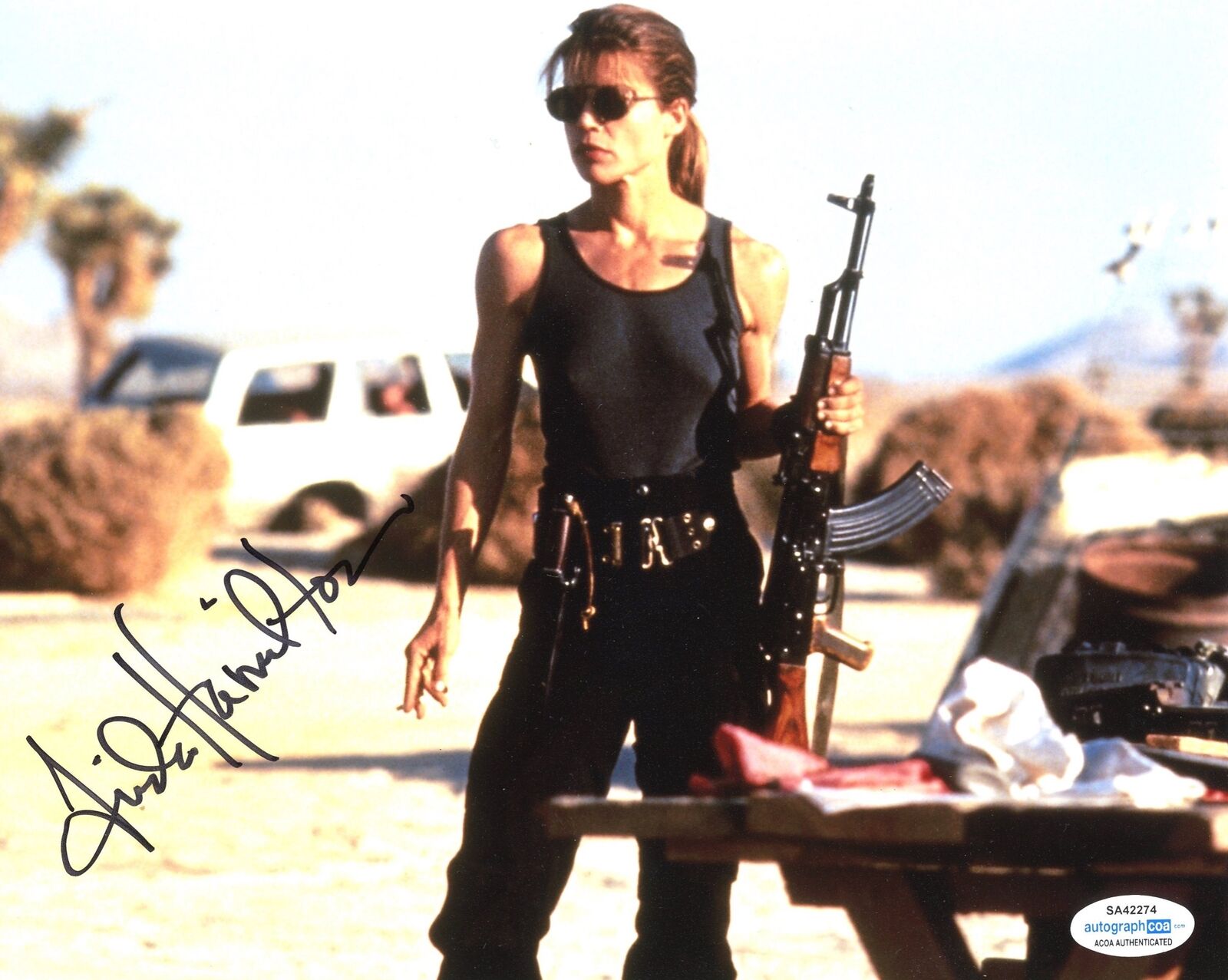 Linda Hamilton Signed 10X8 Photo Poster painting The Terminator AFTAL ACOA TPA (7442)