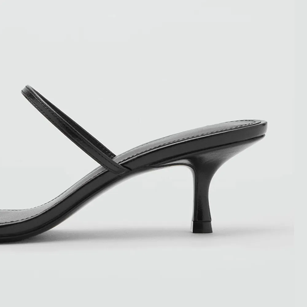 Black Round Toe Mid Flared Heel Slip On Toe Ring Sandals with Strap