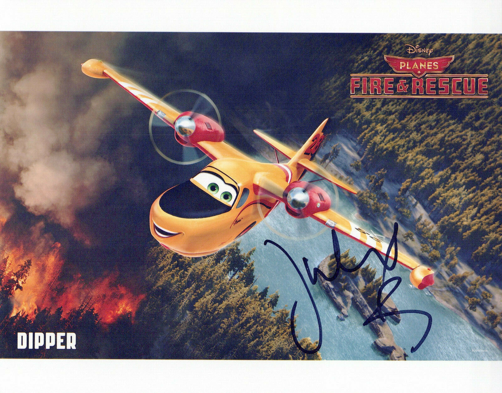 Julie Bowen Planes: Fire & Rescue autographed Photo Poster painting signed 8X10 #5 Lil' Dipper