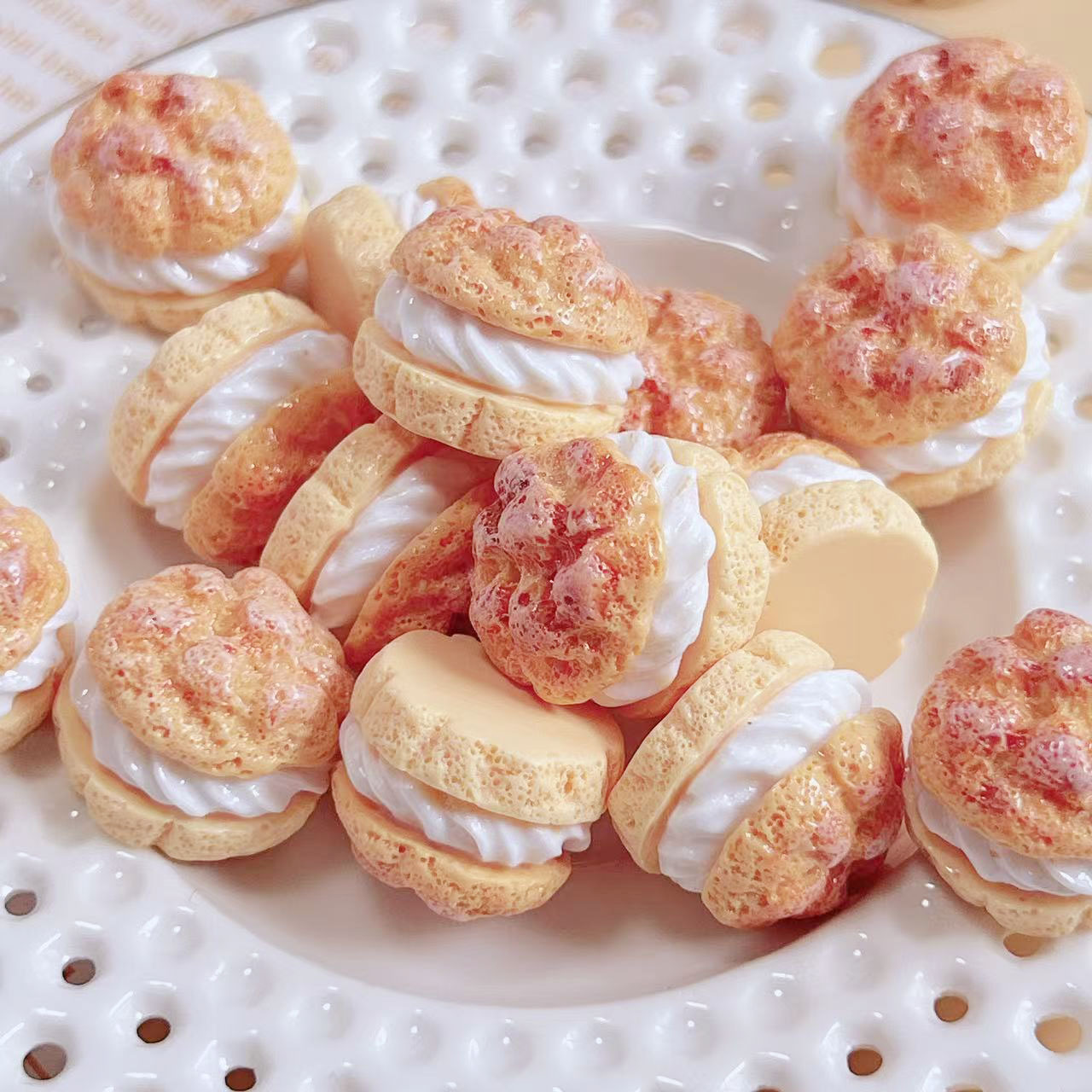 Miniature resin cream-filled bread toy 